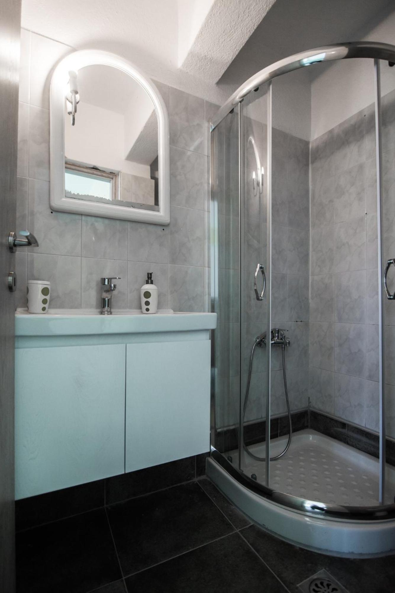 מולה קליבה Dias Apartments מראה חיצוני תמונה